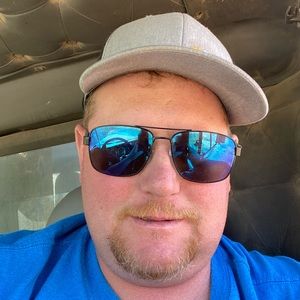 Meet your Posher, Wade
